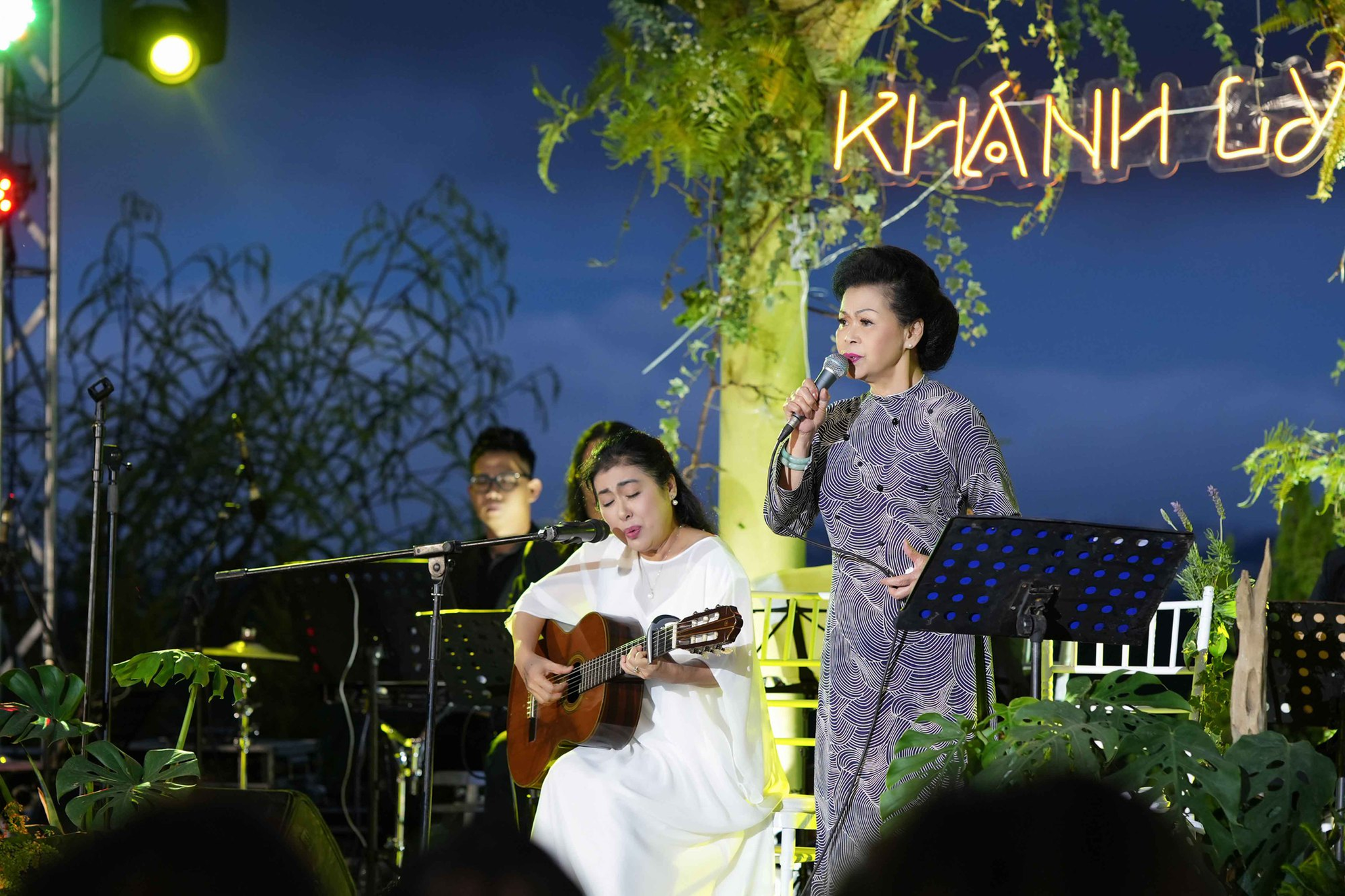 Show Khánh Ly 6