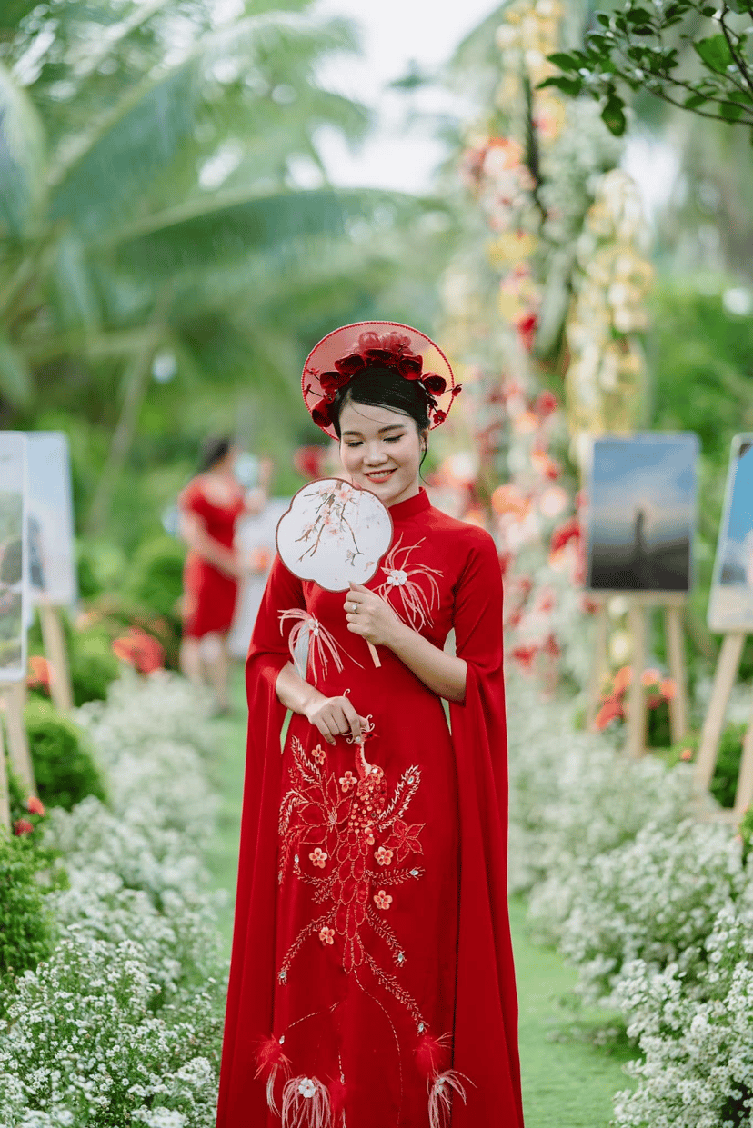 Gia Ngân & Huy Hoàng